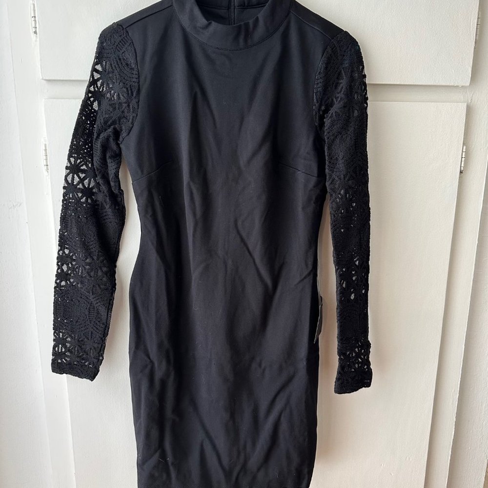Lulu's Black Lace Long Sleeve Bodycon Dress, Size Small - Picture 5 of 7